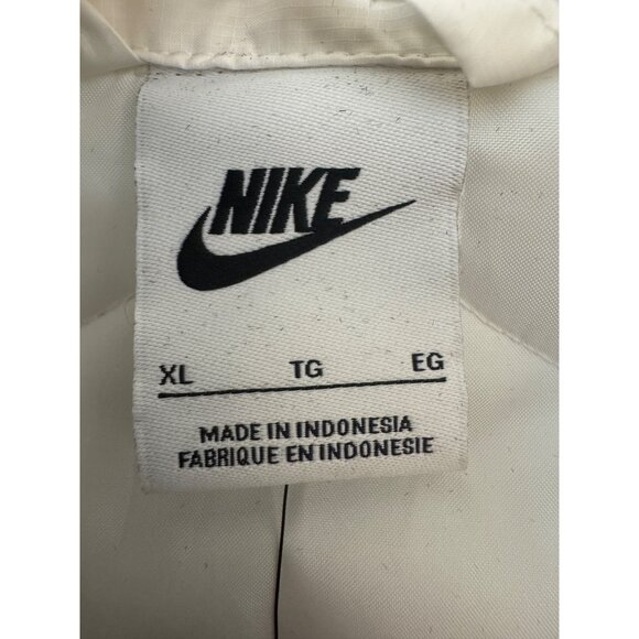 NWT Nike XL White Quilted Oversized Fit Jacket Knee Length - Picture 2 of 15